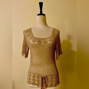 Beautiful crochet woman blouse size M brand new whit not tags